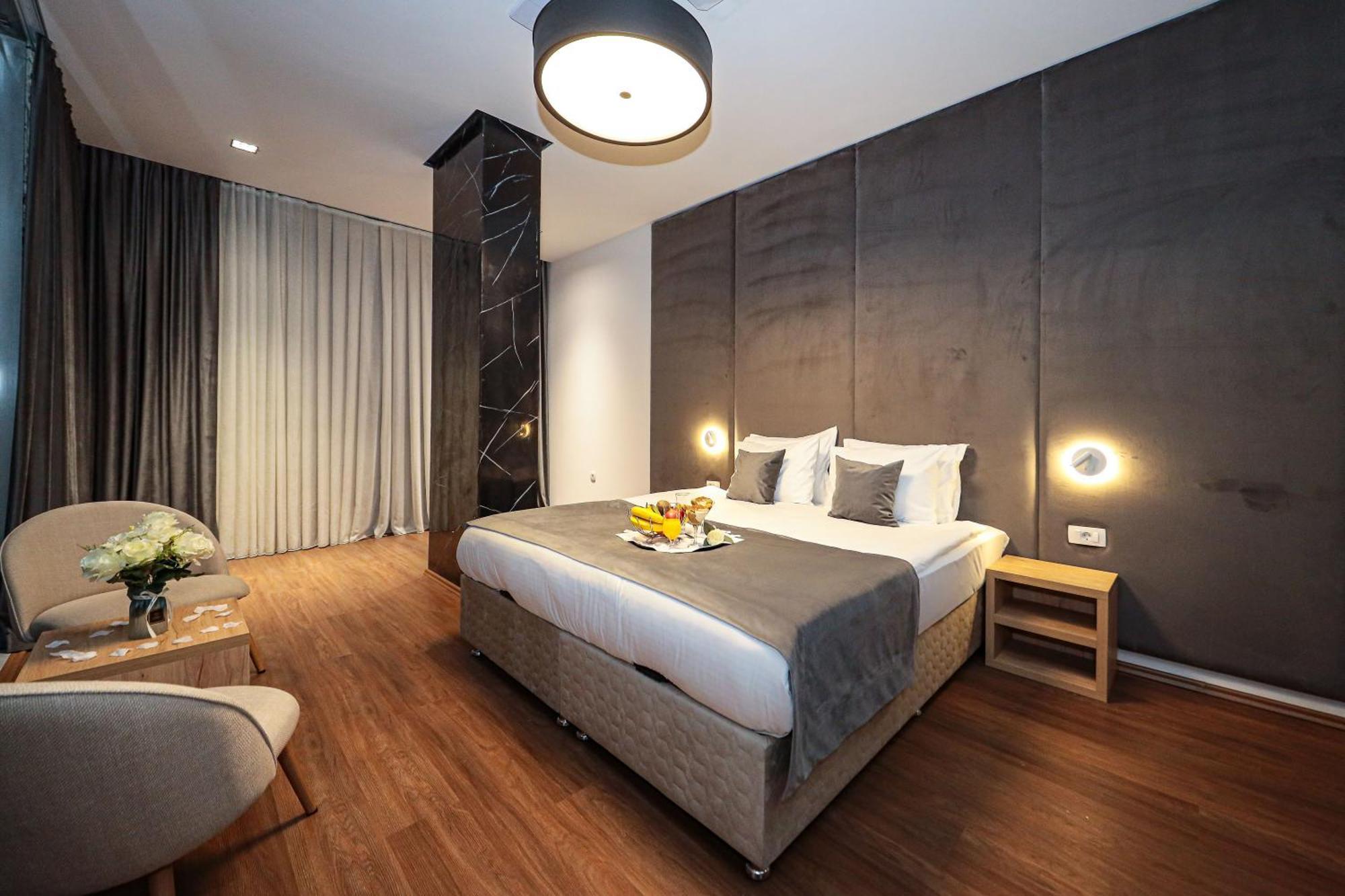 Hotel Prive Peje Luaran gambar